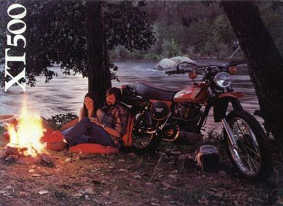 XT500 am Lagerfeuer